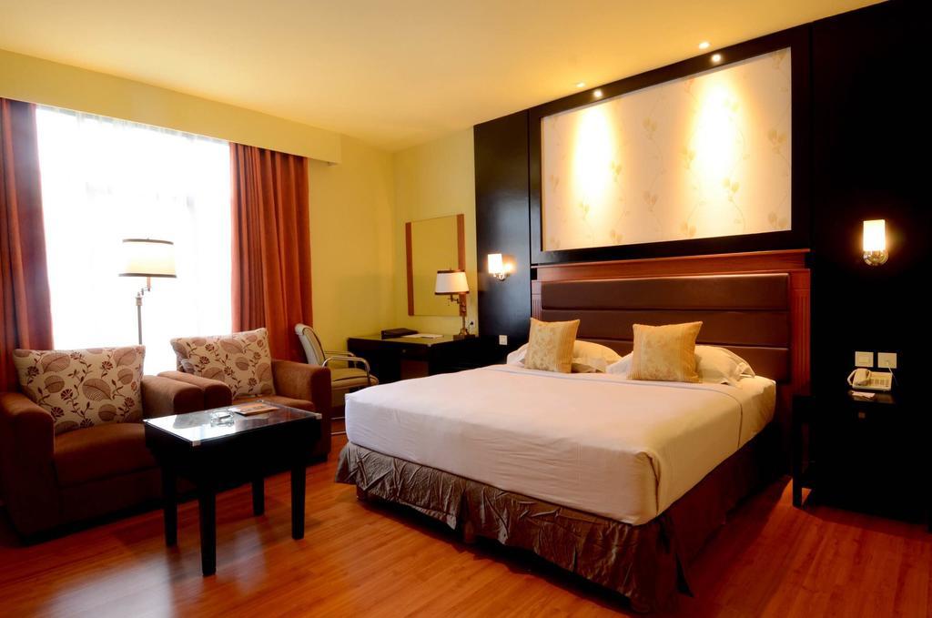 Sari Ater Kamboti Hotel Bandung Dış mekan fotoğraf